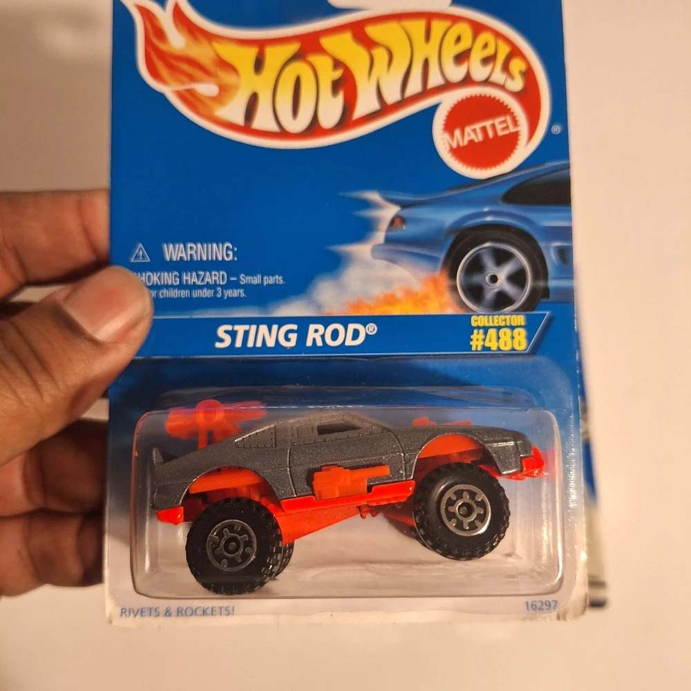 Sting Rod and Tilt‎ Flyer Toy Cars - Orange and Yellow